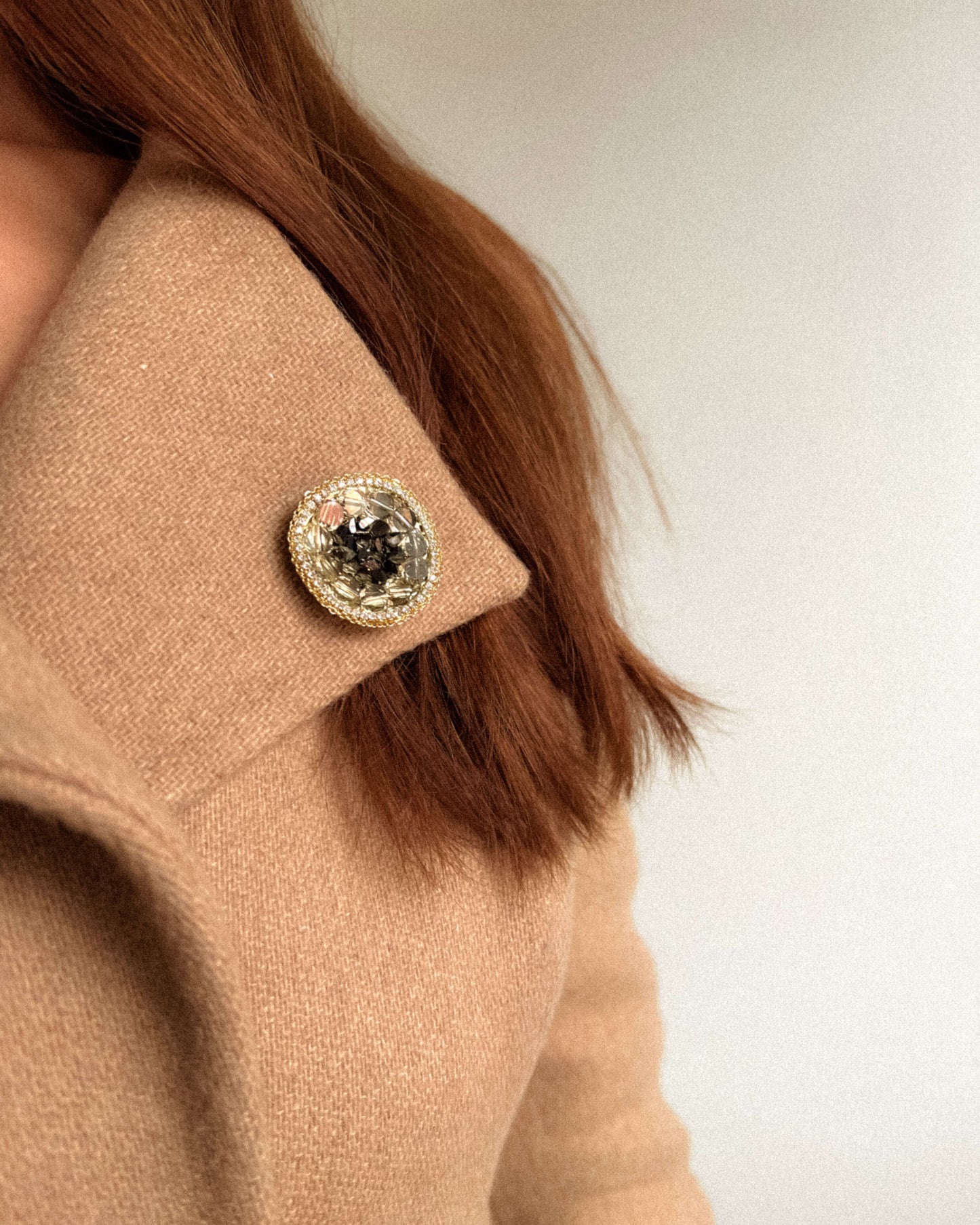 Brosa eleganta cadou martisor Love and stars Jewels