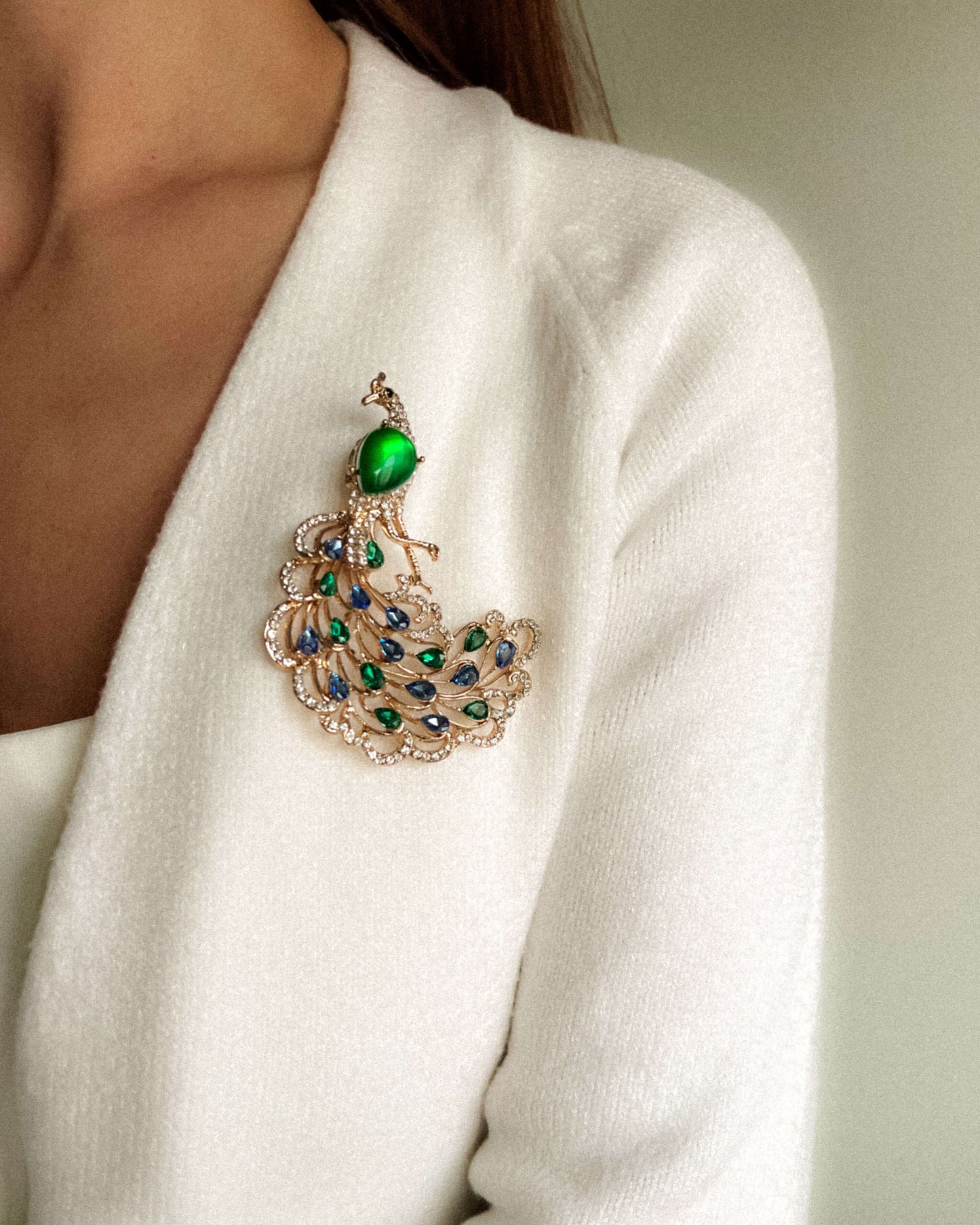 Brosa paun cadou mama martisor Love and stars Jewels