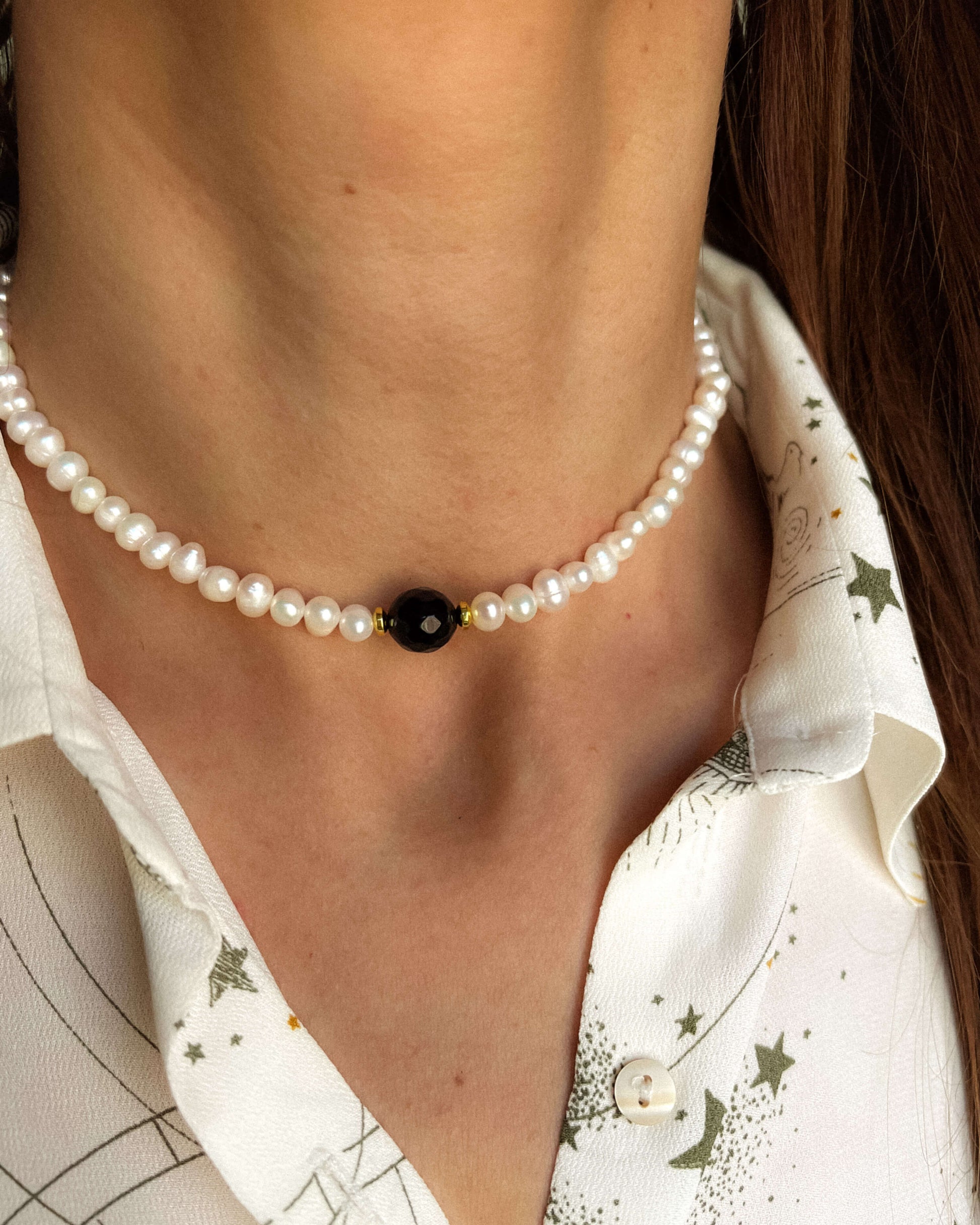 Colier la baza gatului din perle naturale si onix Love and Stars Jewels