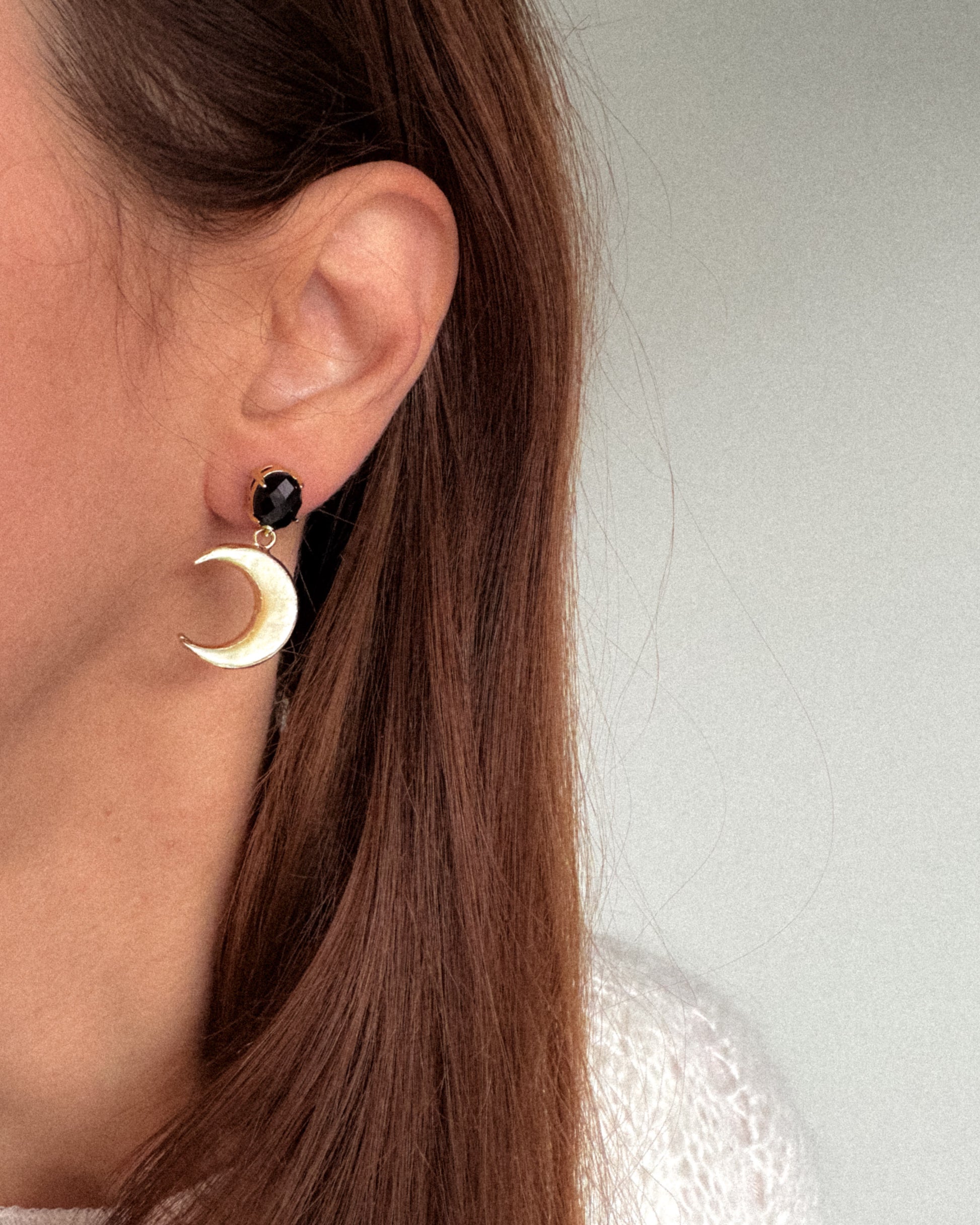 cercei foarte usori semiluna sidef obsidian cadou pentru sotie love and stars jewels