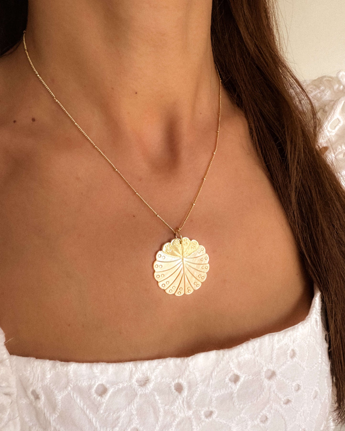 colier frumos floare din sidef de scoica love and stars jewels