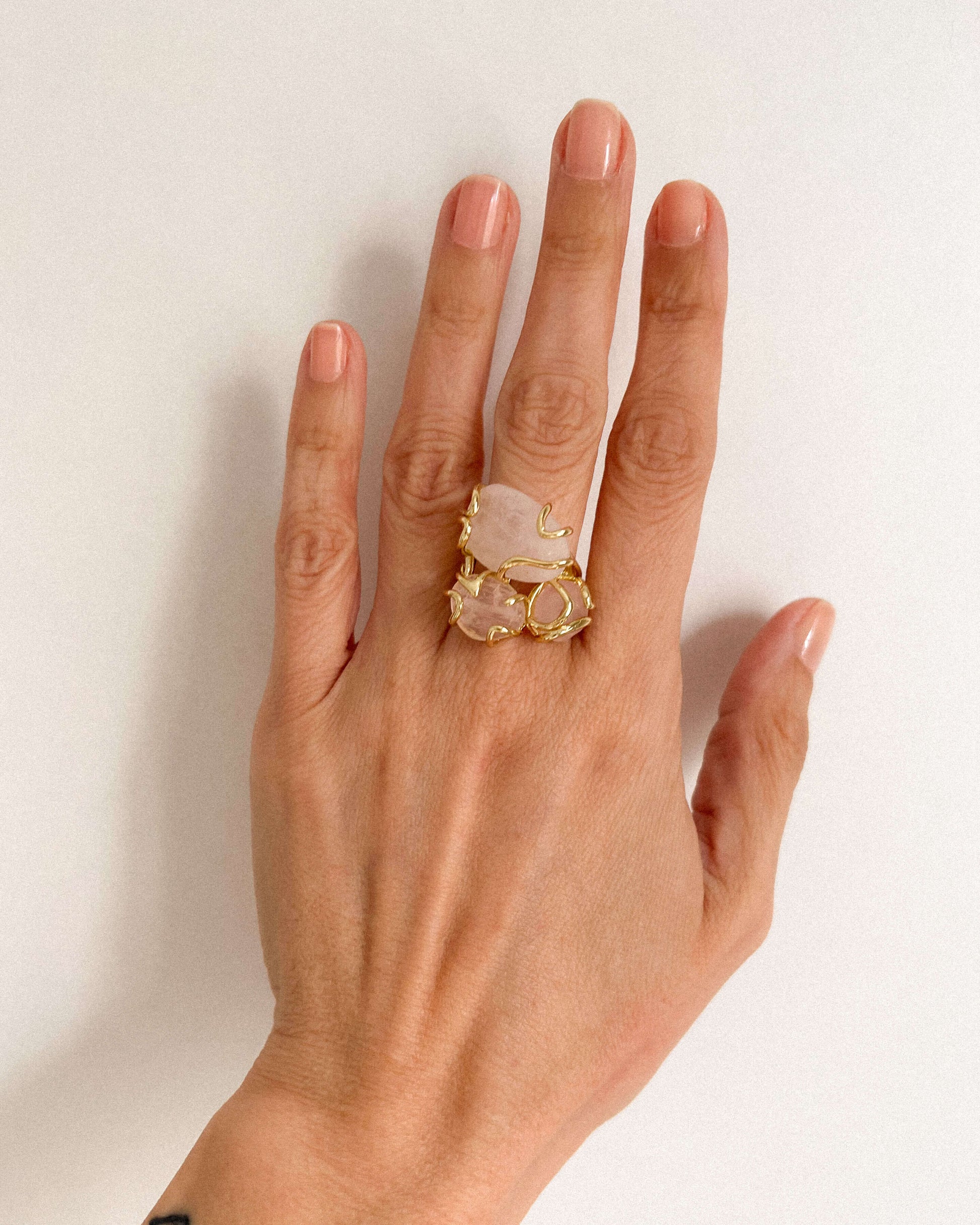 Inel reglabil cuart roz vara 2023 Love and Stars Jewels