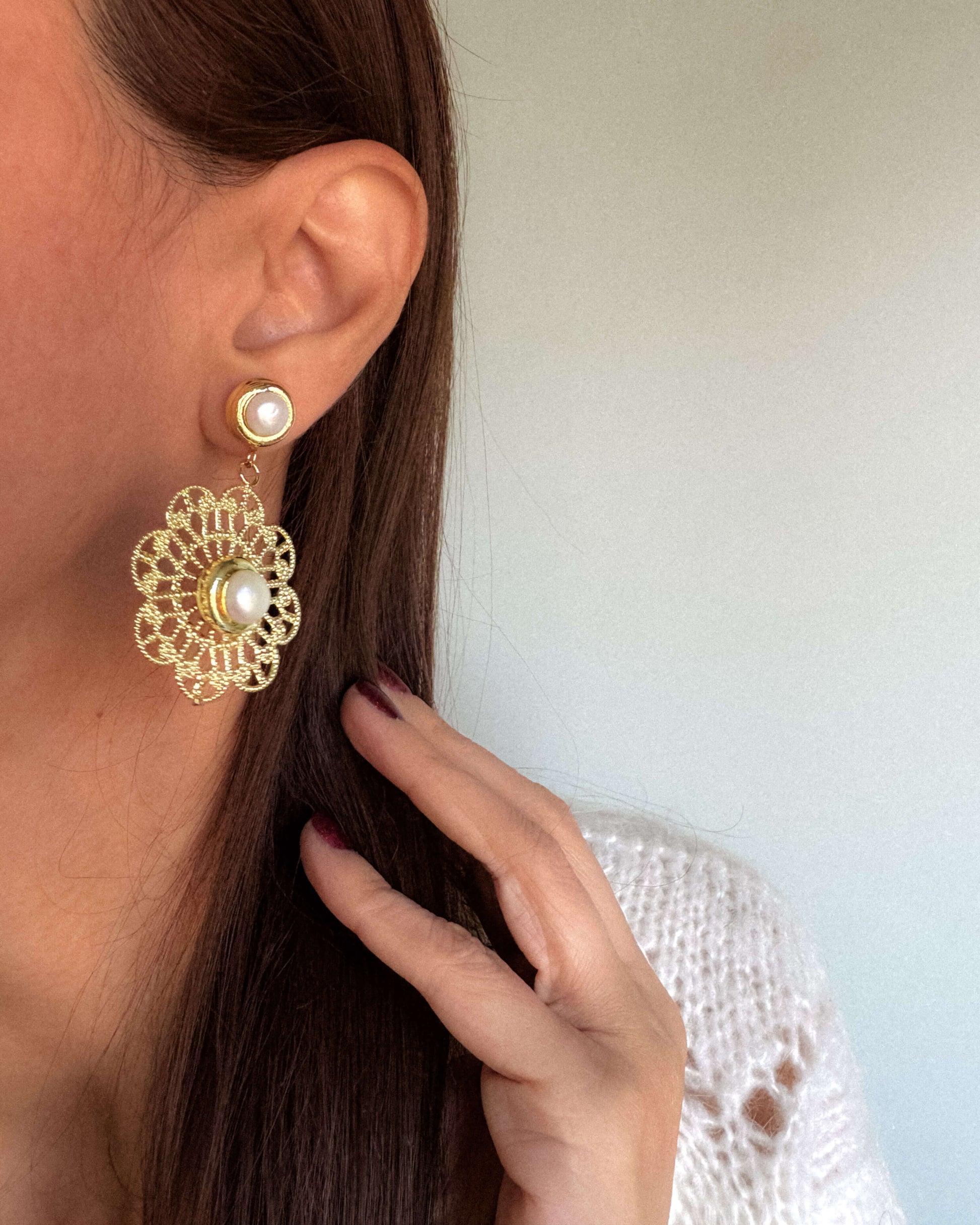 Cercei foarte usori perle naturale flori cadou pentru sotie love and stars jewels