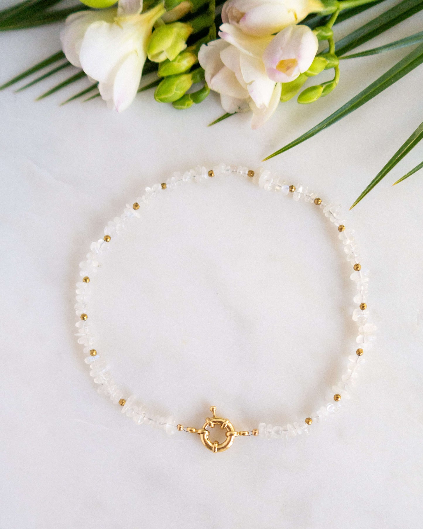 colier la baza gatului din piatra lunii love and stars jewels