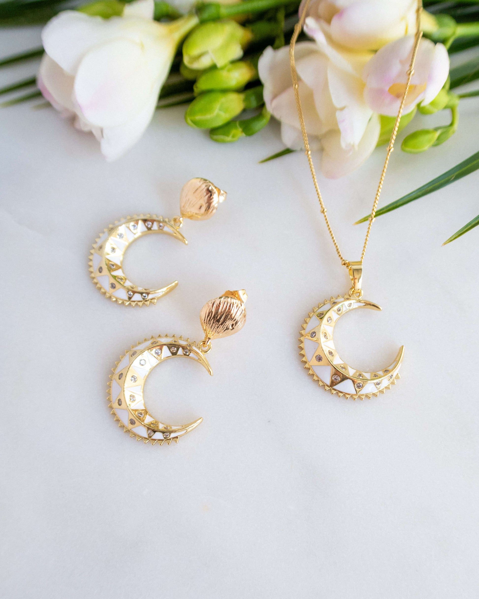 cercei usori semiluna zirconii cadou pentru iubita love and stars jewels