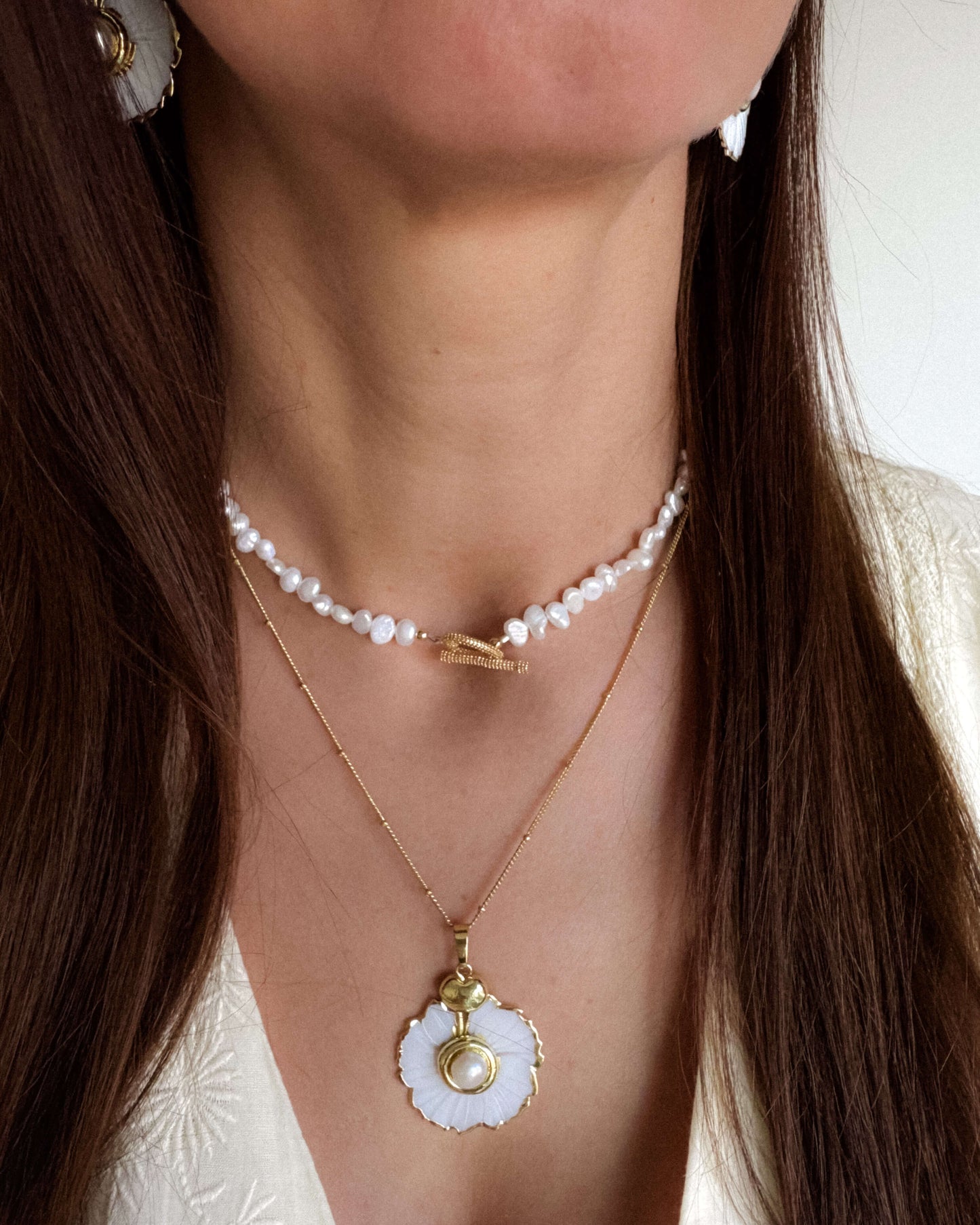 Colier la baza gatului din perle naturale love and stars jewels