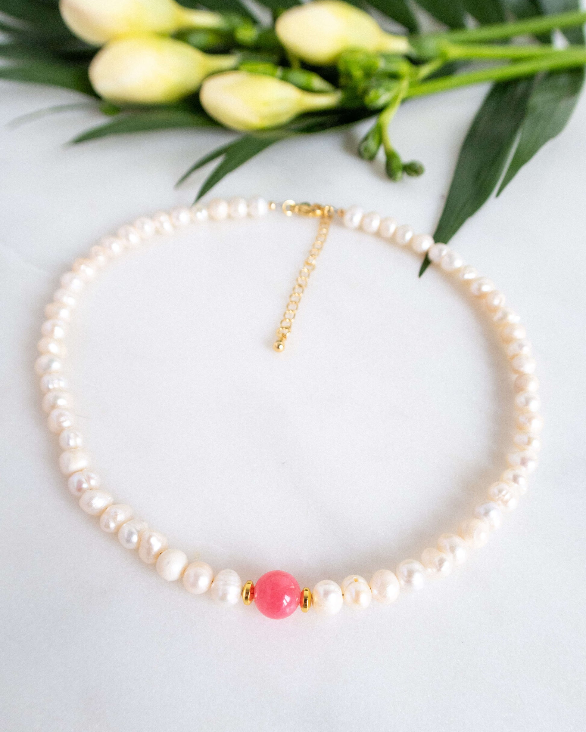 Colier la baza gatului din perle jad roz Love and Stars Jewels