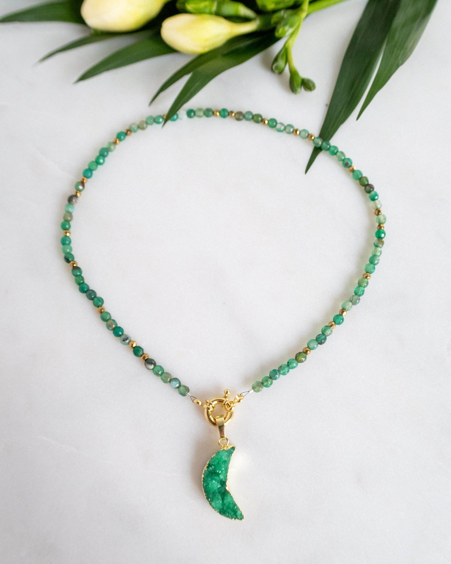 Colier verde agat semiluna cuart love and stars jewels