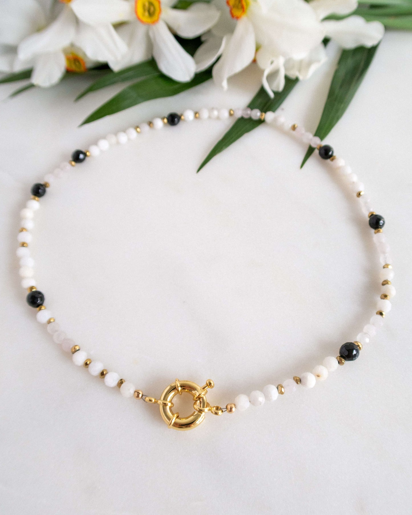 colier handmade piatra lunii cuart roz onix love and stars jewels