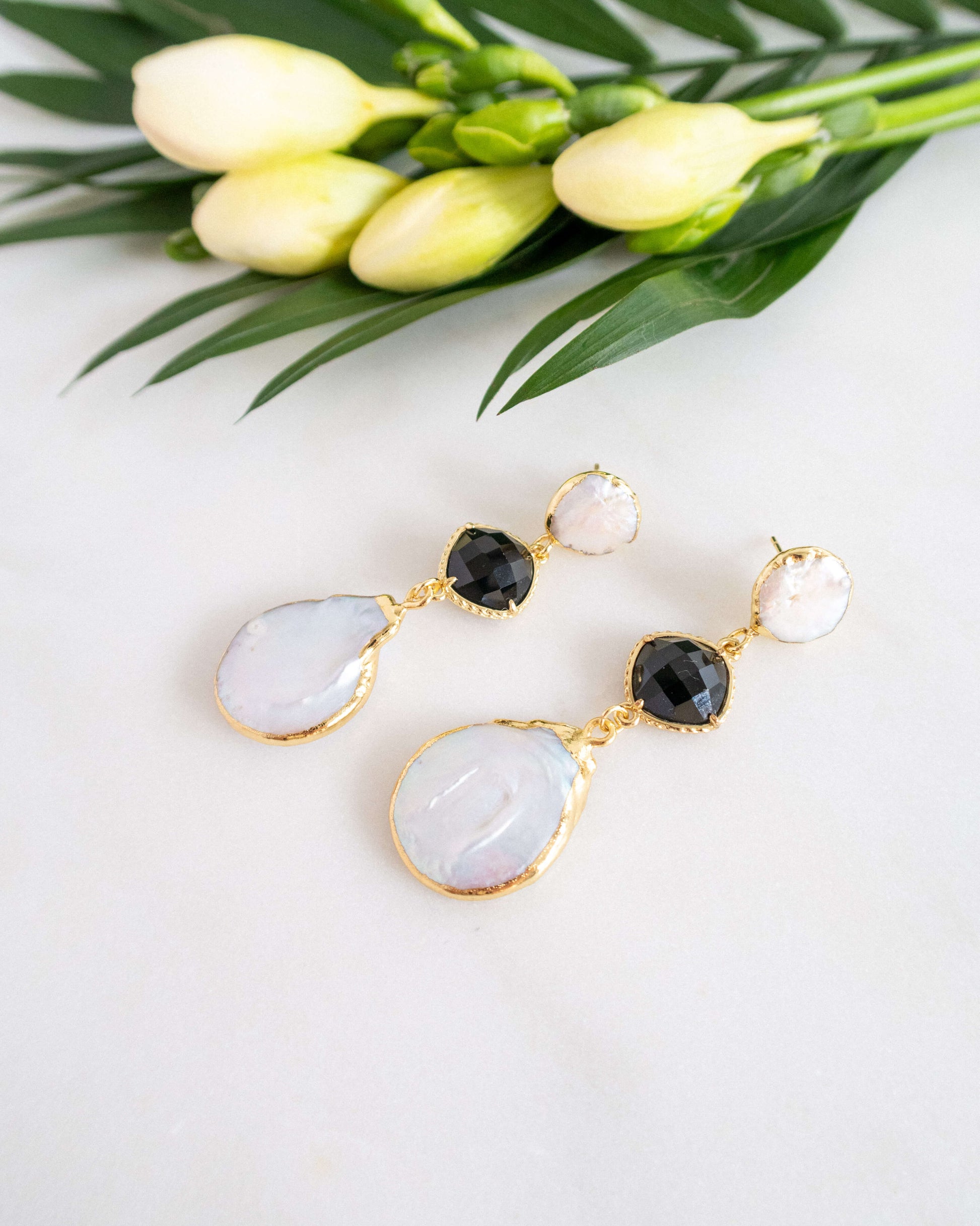 cercei perle naturale cercei alb negru love and stars jewels