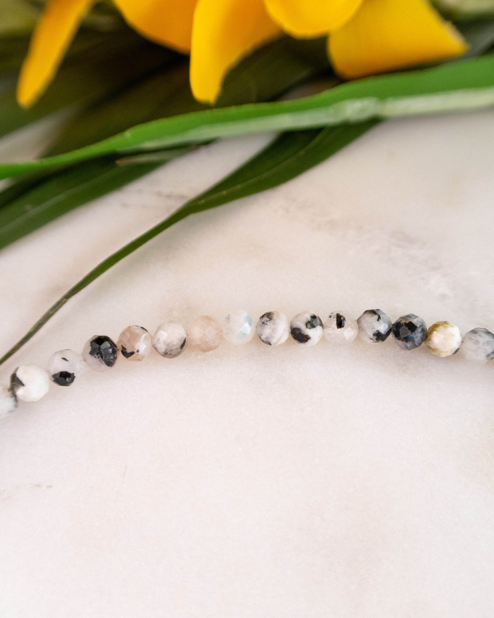Colier din piatra lunii colier alb negru Love and Stars Jewels