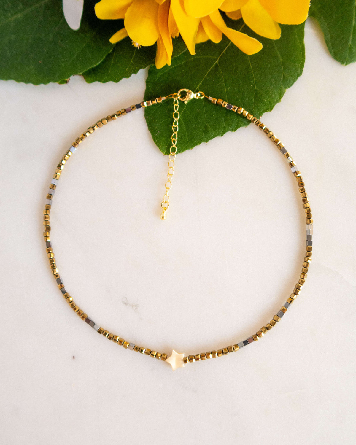 Colier stea sidef de scoică hematite STELLA