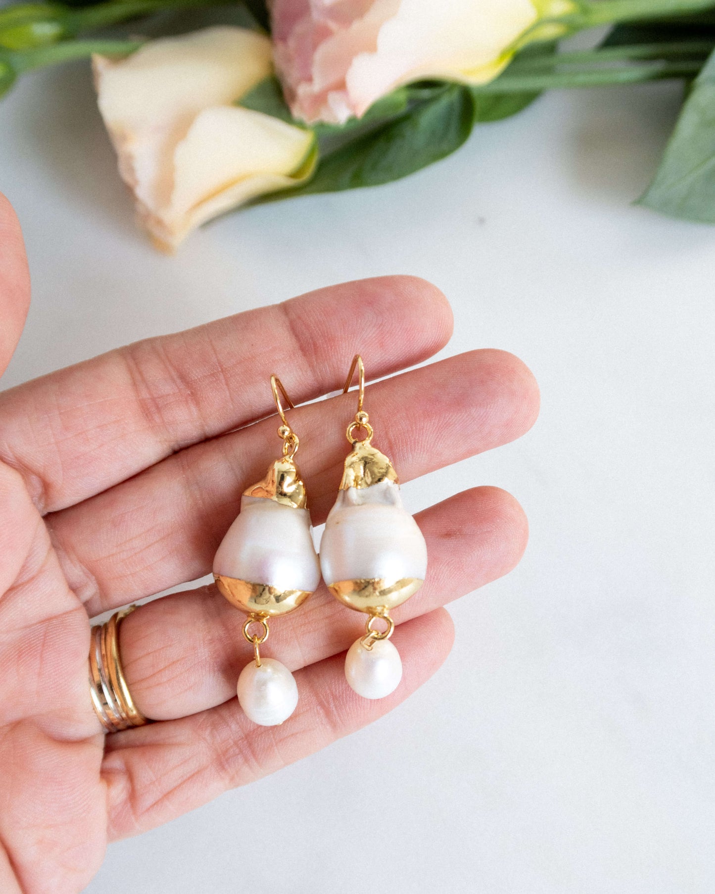 Natural pearl earrings LOVED 