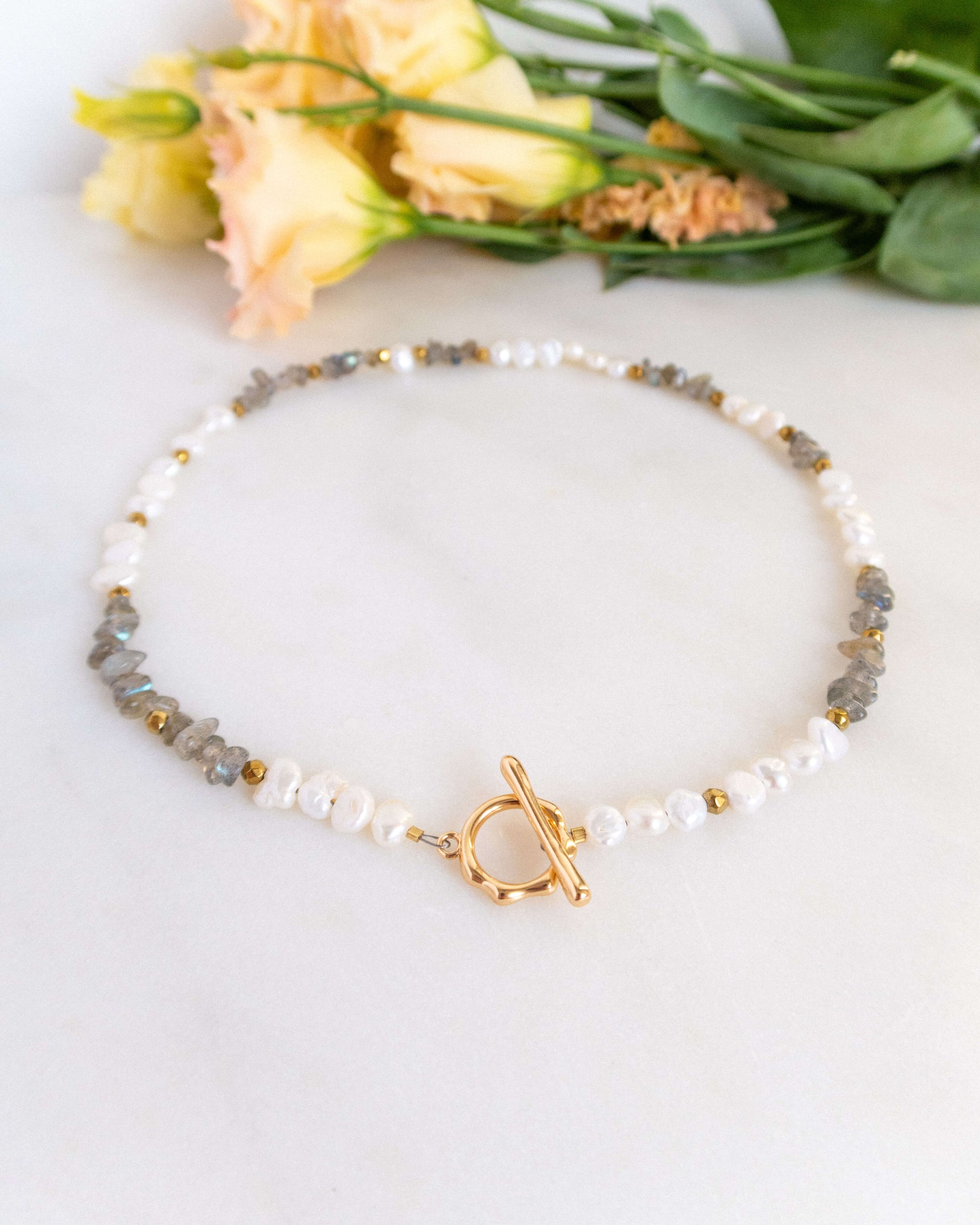 Colier la baza gatului abradorit perle naturale Love and Stars Jewels