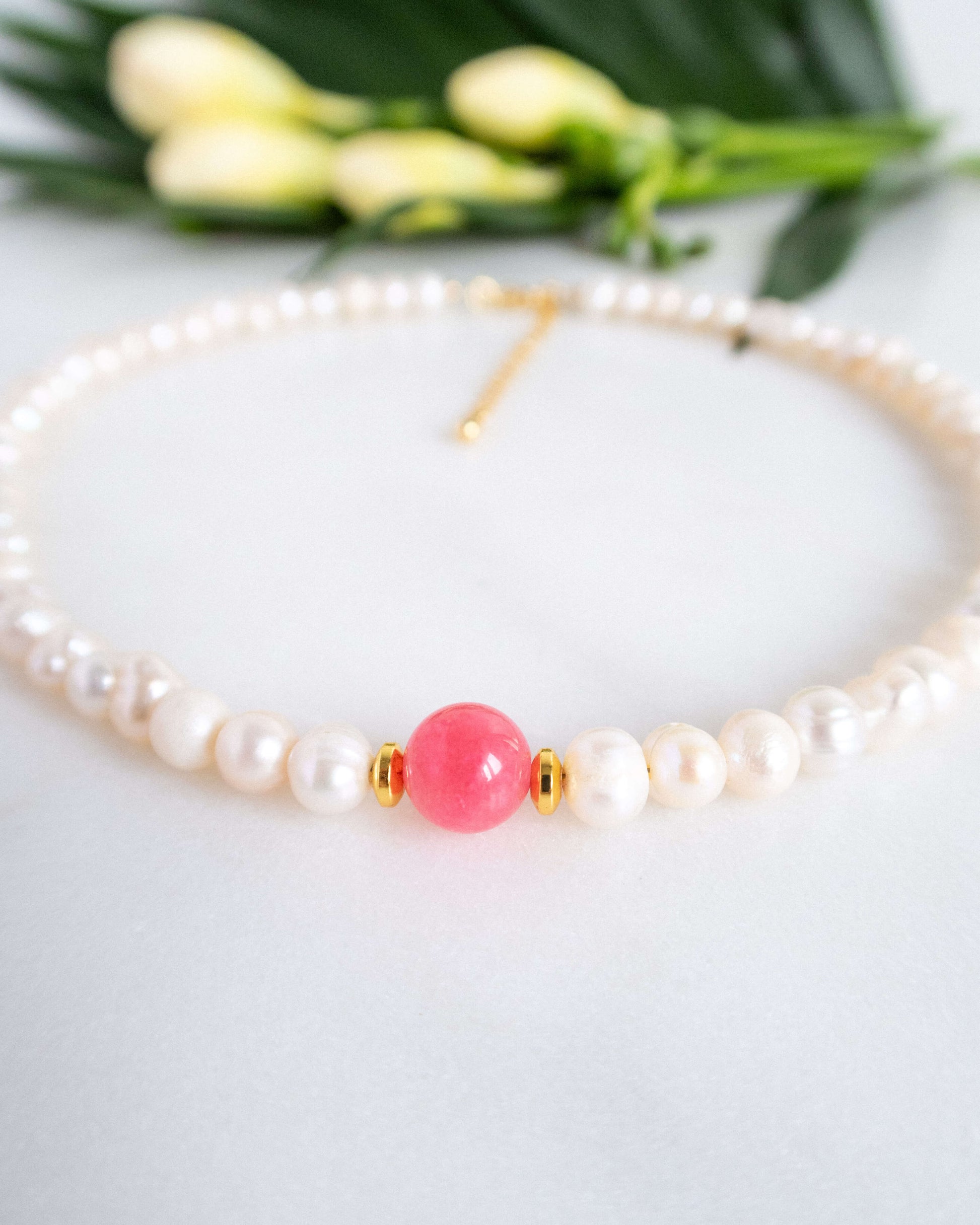 Colier la baza gatului din perle jad roz Love and Stars Jewels