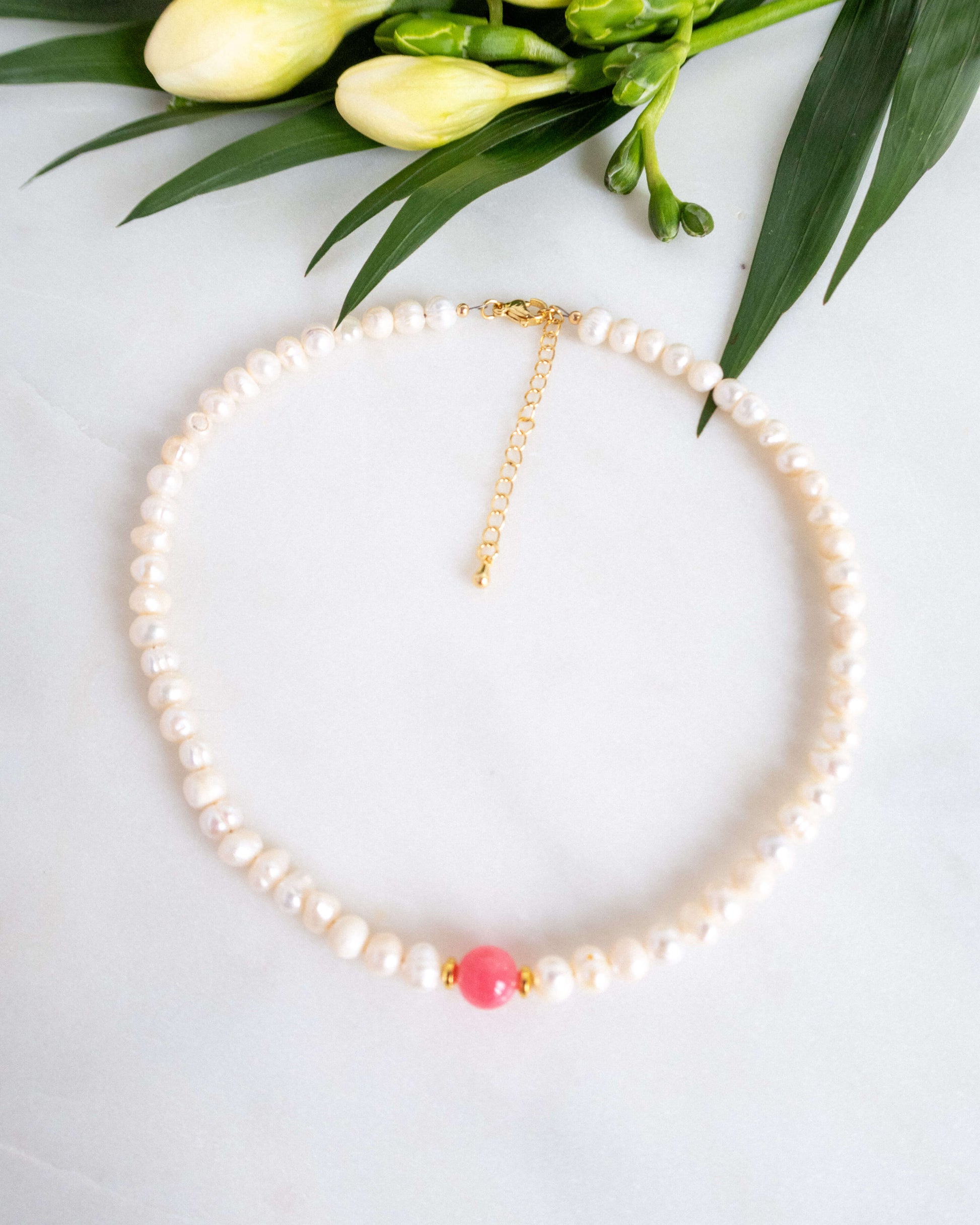Colier la baza gatului din perle jad roz Love and Stars Jewels