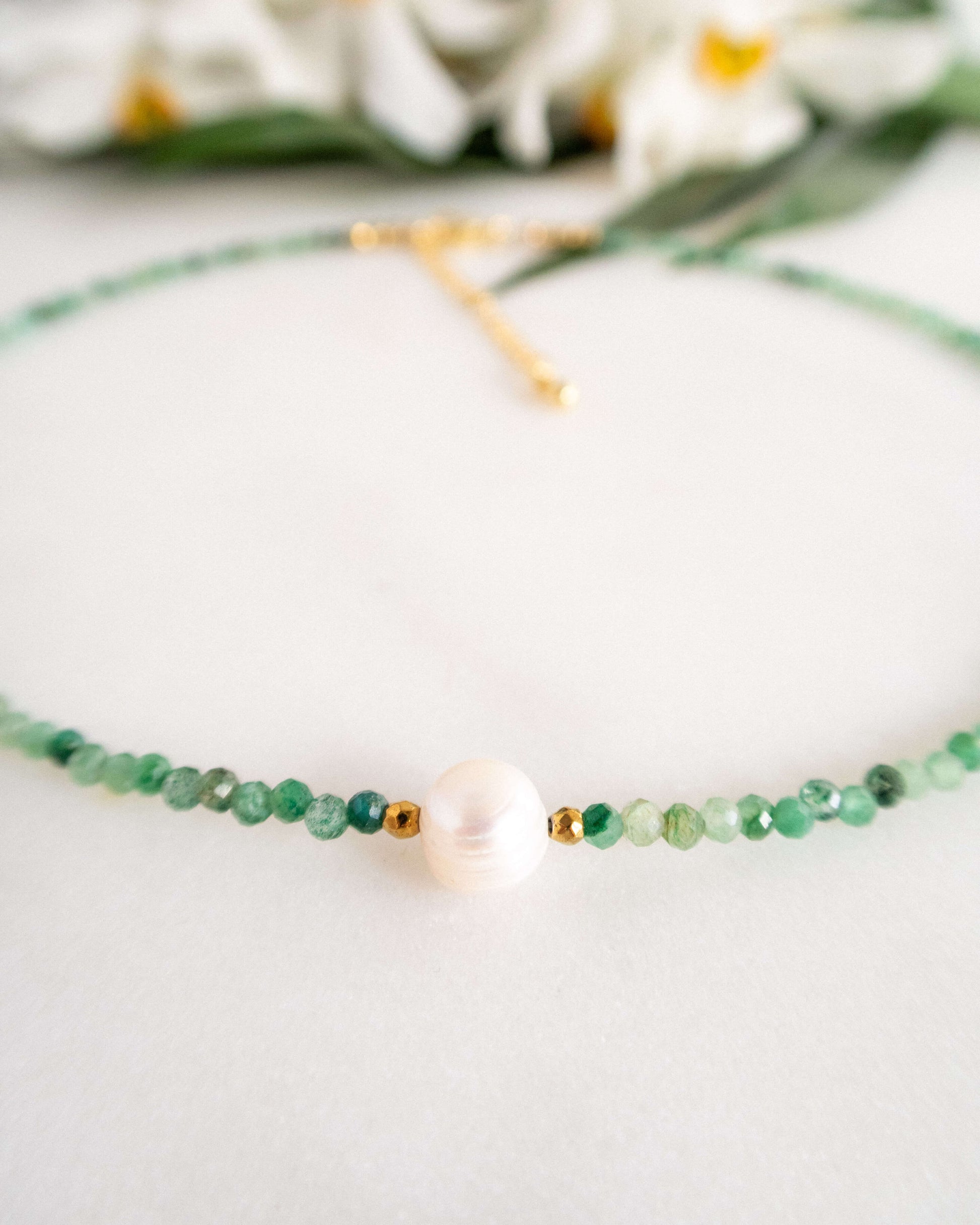 Colier smarald perla naturala colier verde love and stars jewels