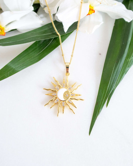 colier pandant soare love and stars jewels