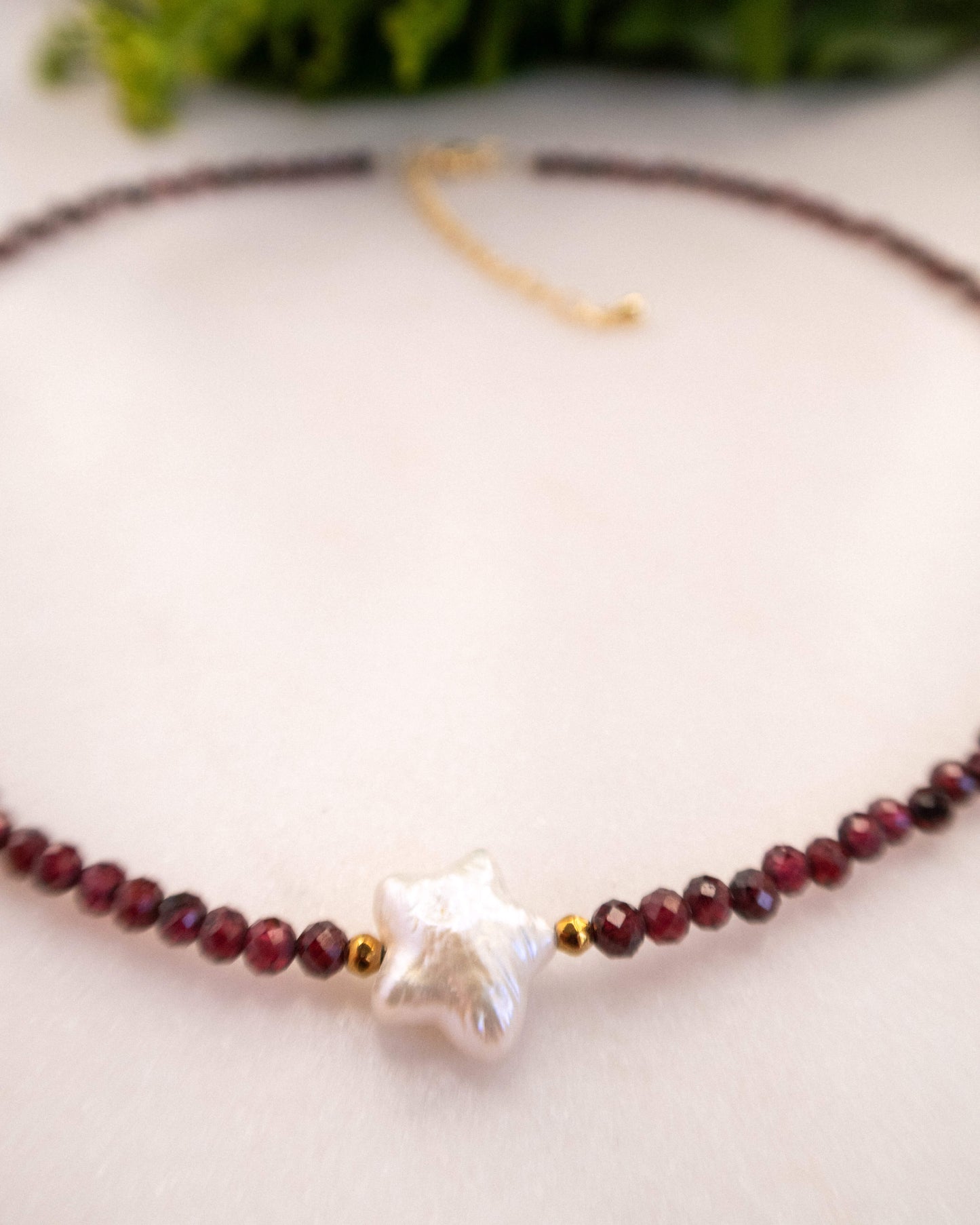 Colier stea perlă naturală granat FELICIA