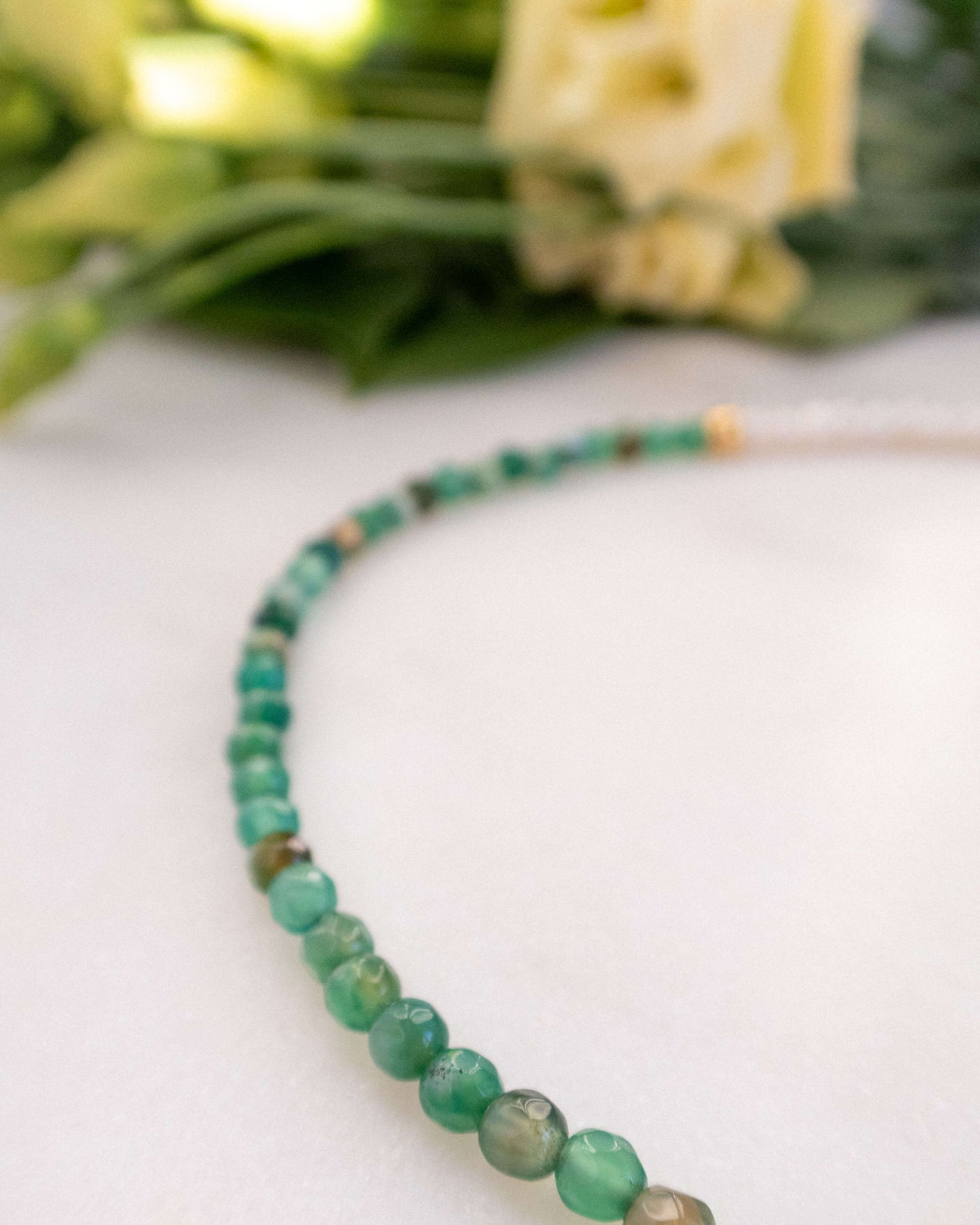 Colier perle naturale agat dantelă verde