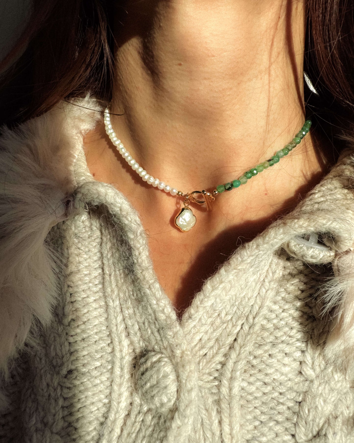 Colier perle naturale agat dantelă verde