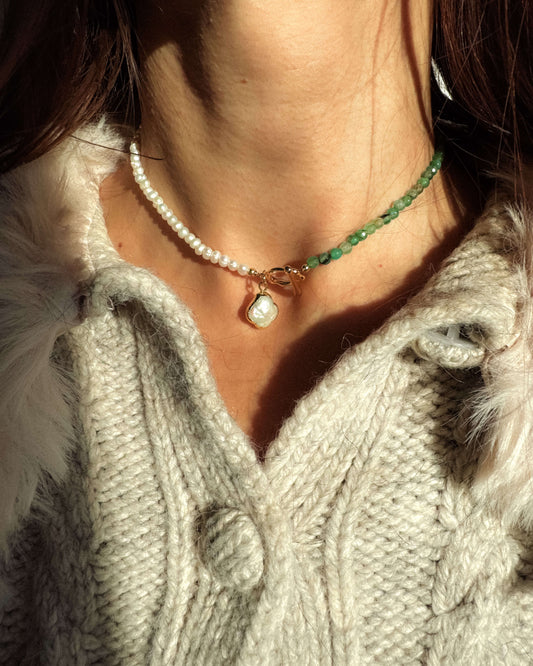 Colier perle naturale agat dantelă verde