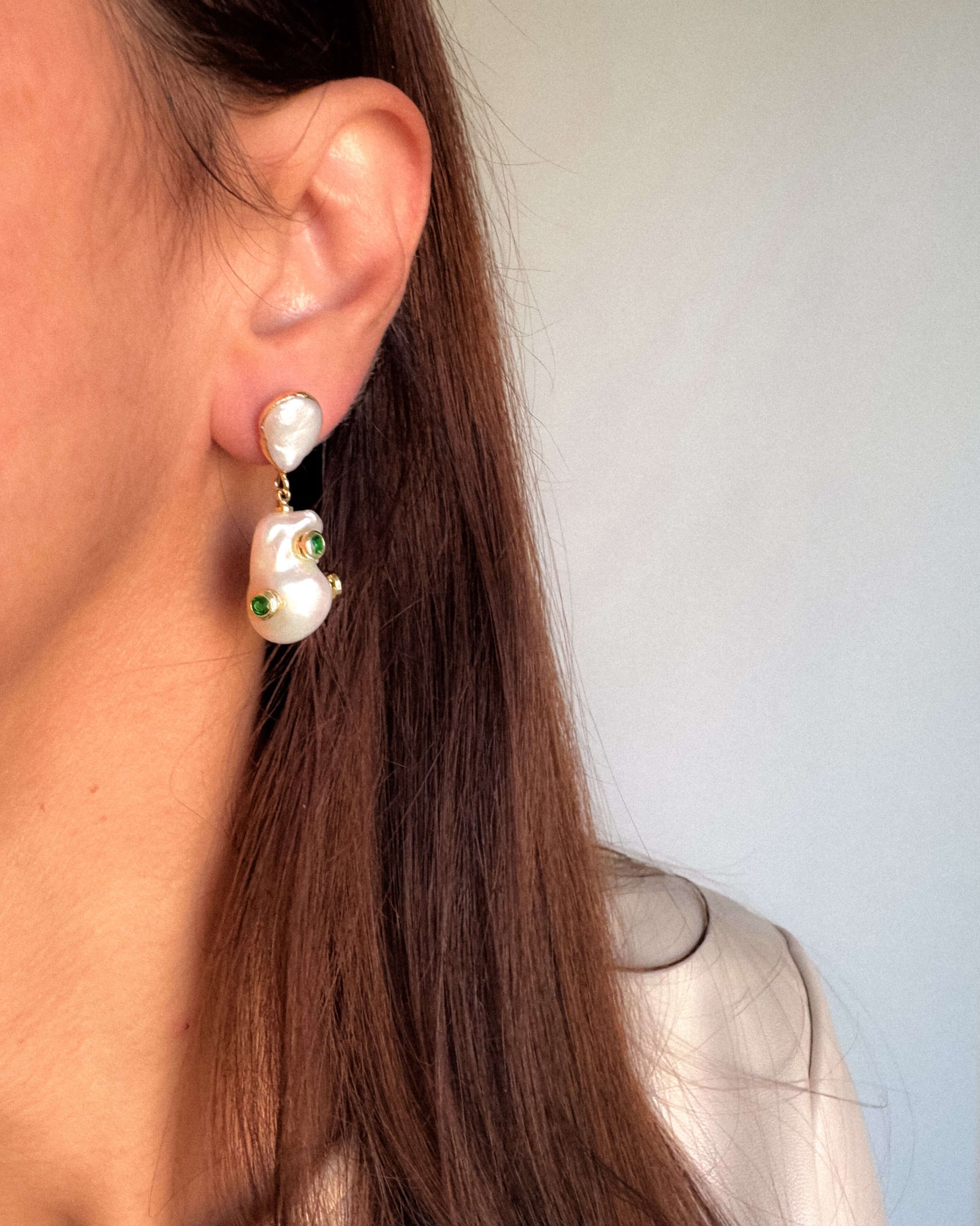 Cercei perle baroc zirconii verzi MARTHE